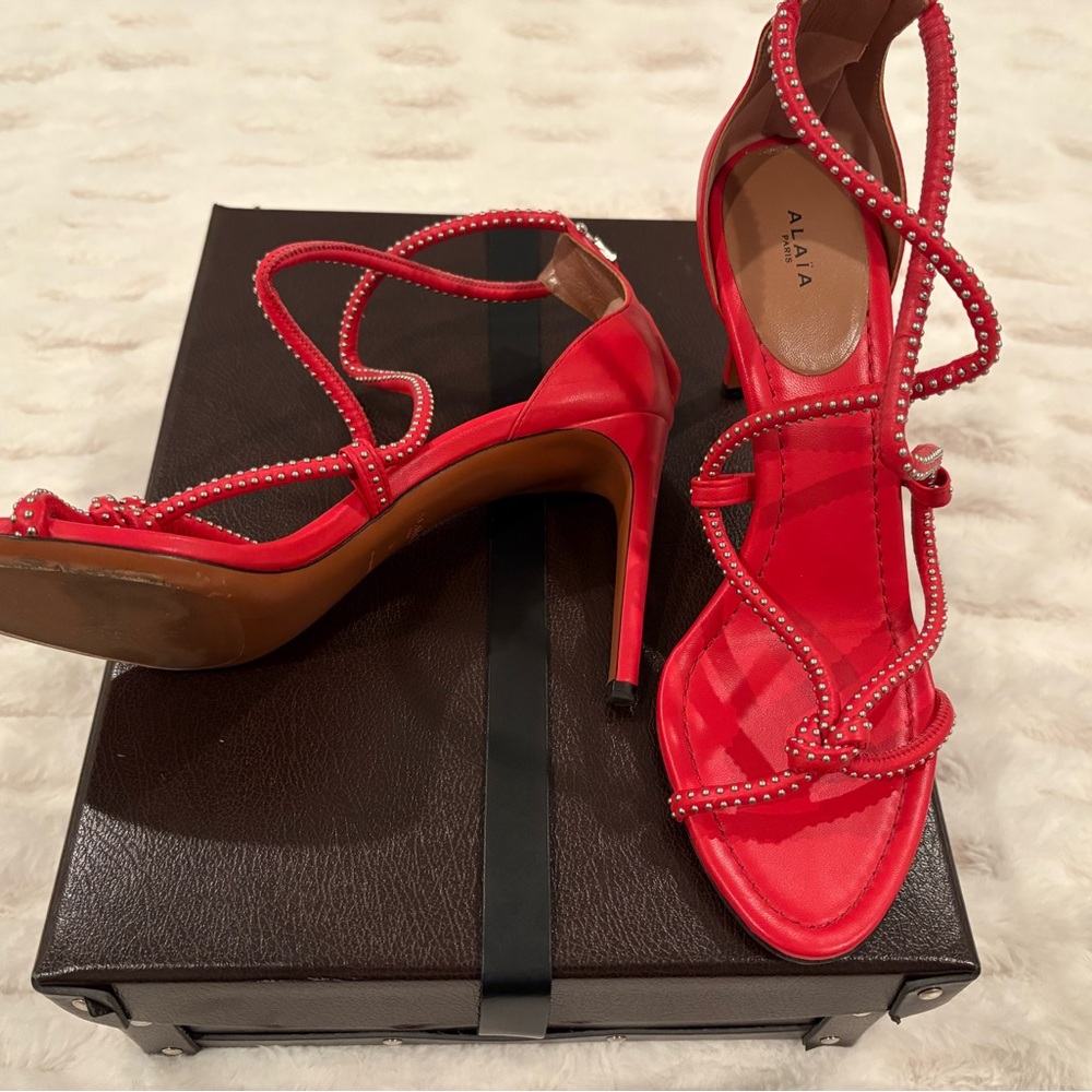 Alaïa Red Strappy Heels Size 40 - Picture 8 of 8